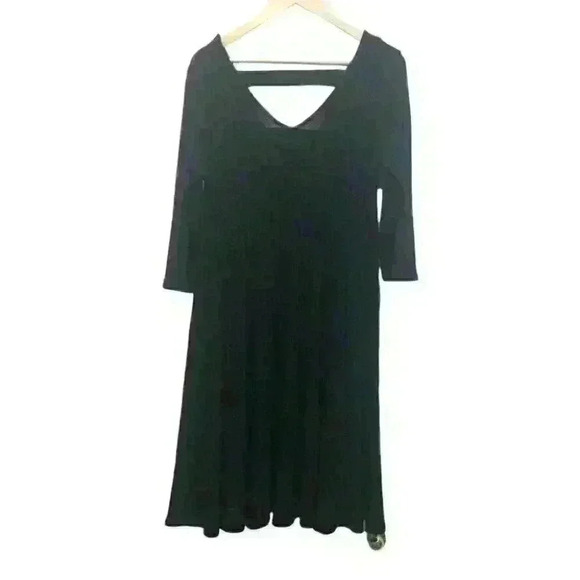 Torrid Dress Fit Flare V-Neck Back 3/4 Sleeves Stretch - Picture 2 of 11